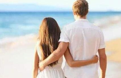 第一次约会后谁该主动?如何才能顺利发展 第一次约会后谁该主动?如何才能顺利发展第2张